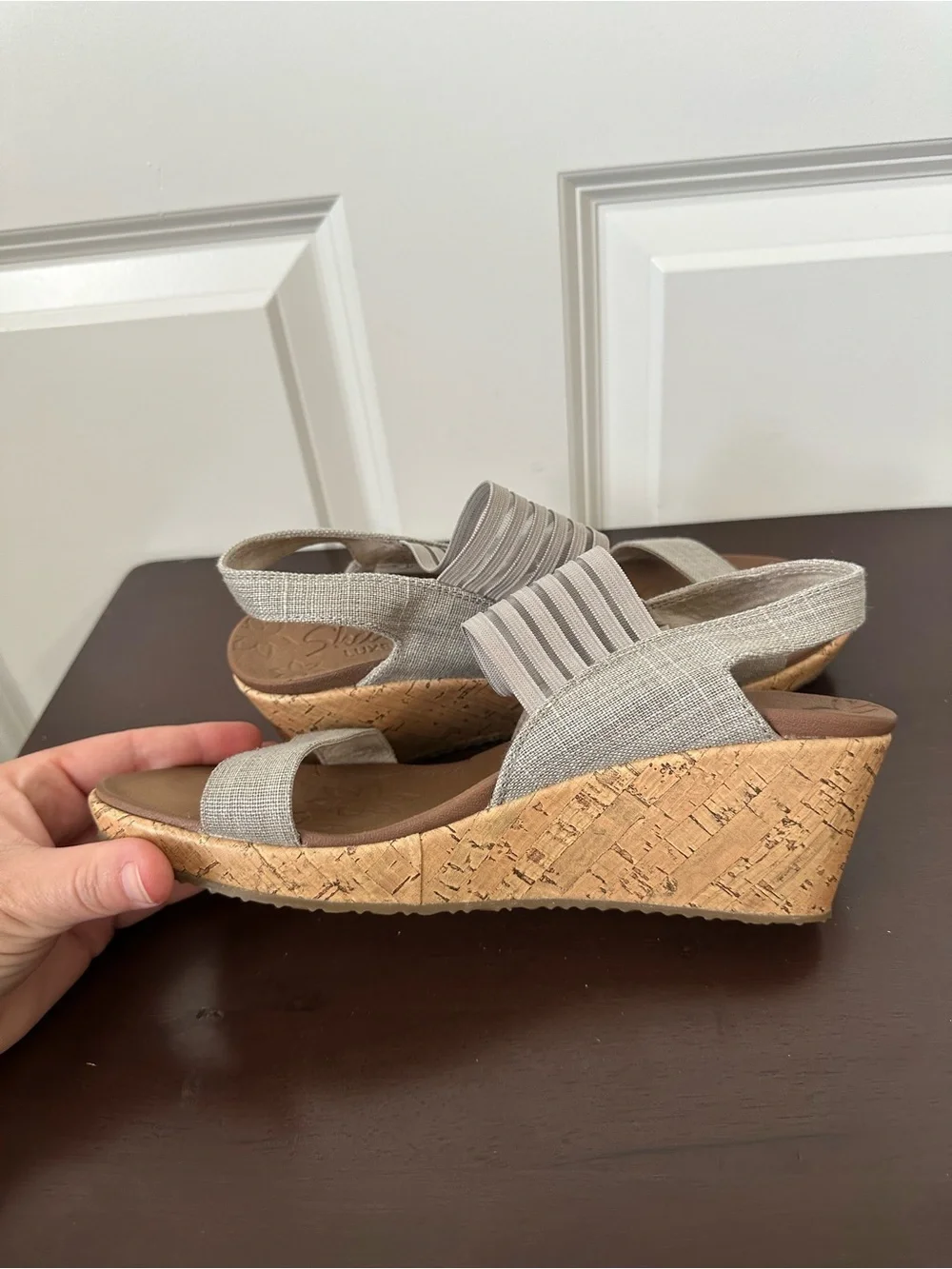 Skechers Beverlee Sheer Luck Wedge Sandal Womens Size 9